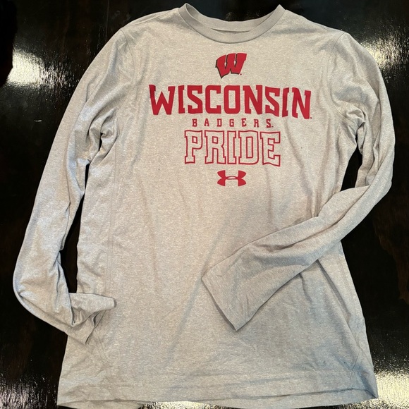 Men’s university of Wisconsin long sleeve t - Picture 1 of 3